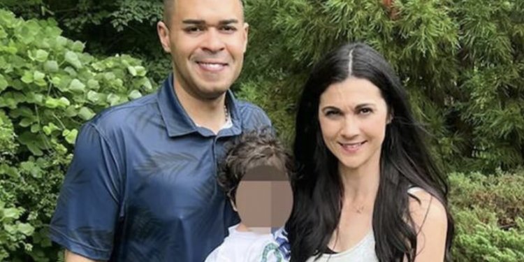 3살 아이가 문 열어줬다…알라바마 부부 참극의 순간