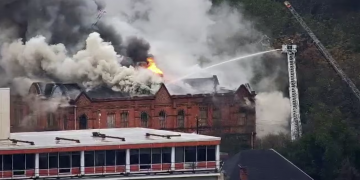 134년 역사 ‘세어 스트리트 스쿨’ 화재…몽고메리 상징 건물 큰 피해