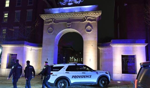 브라운대 총격 참사…사망자 중 앨라바마 출신 여학생 포함