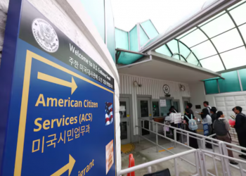 미국, 관광객 SNS ‘5년치 제출’ 추진…무비자 입국 심사 대폭 강화