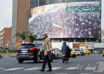 이란, 사형 집행 중단 발표에도 시위 탄압 강화…시위대에 ‘테러리스트’ 규정