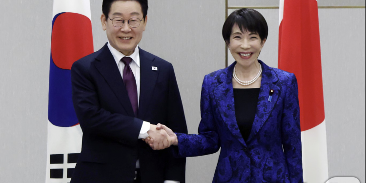 “새 60년 함께 가자” 한일 정상, 관계 도약 한목소리