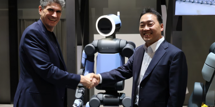 “걷고 쿵푸만으론 돈 안 된다”