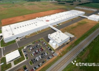 미국 대학부터 뚫었다