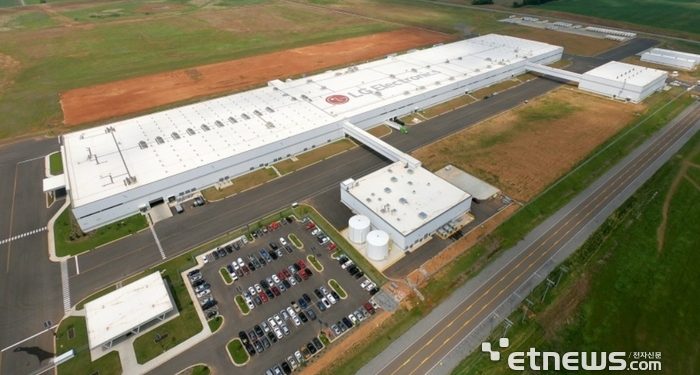 미국 대학부터 뚫었다