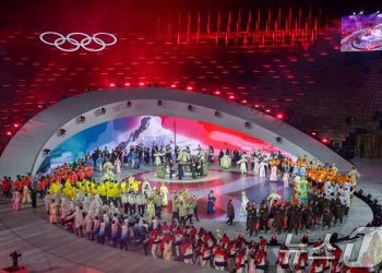 “프랑스 알프스에서 다시 만납시다”…밀라노·코르티나 올림픽 폐막