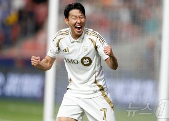 ‘손흥민 vs 메시’ 드디어 맞붙는다…MLS 개막전 빅뱅