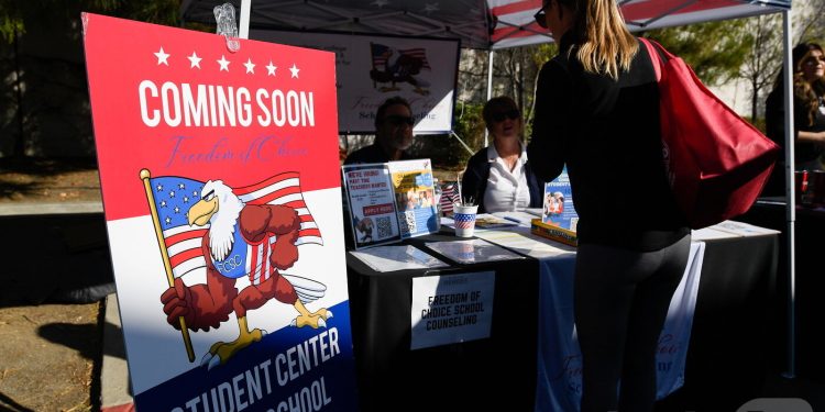 미국 기업들, 새해부터 ‘대량 해고’ 버튼 눌렀다
