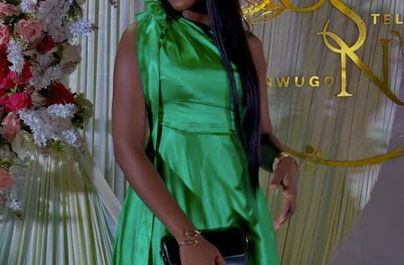 해외 유명 가수, 자택서 독사에 물려 26세 사망