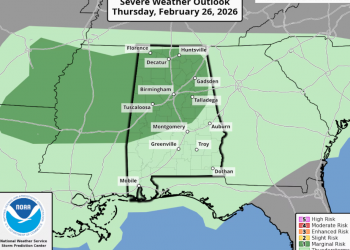 “달걀 크기 우박 쏟아졌다”…앨라배마 강타한 폭풍에 정전·피해 속출