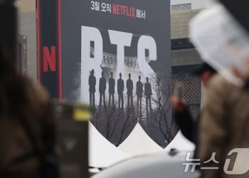 “190개국 몰려온다”…BTS 귀환, 7조 ‘보랏빛 경제’ 폭발