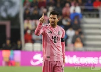 메시, 통산 900호골 달성…호날두 이어 역대 두 번째