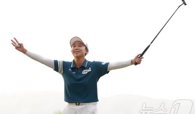 “김효주 또 해냈다”…2주 연속 우승, 코다까지 제압