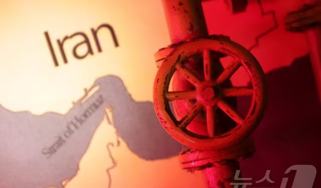 “미군 다 나가라”…이란, 종전 조건 ‘초강수’