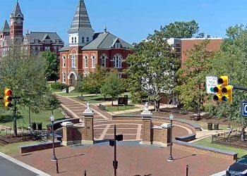 미 국방부, 아이비리그 등과 군사 교육 협력 중단…오번대 새 파트너 후보 지정