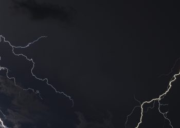 앨라배마 악천후로 2만7000가구 정전…추가 폭풍 가능성 경고