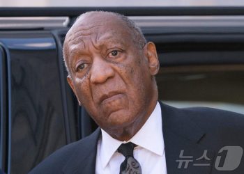 “54년 만에 단죄”…코스비, 성폭행 인정에 882억 배상