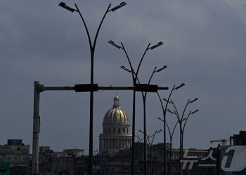 쿠바 거의 전역 ‘대정전’…국영TV까지 방송 중단