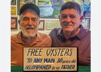 80년 넘게 웃음거리였던 약속…앨라배마 식당 ‘무료 굴’ 드디어 현실