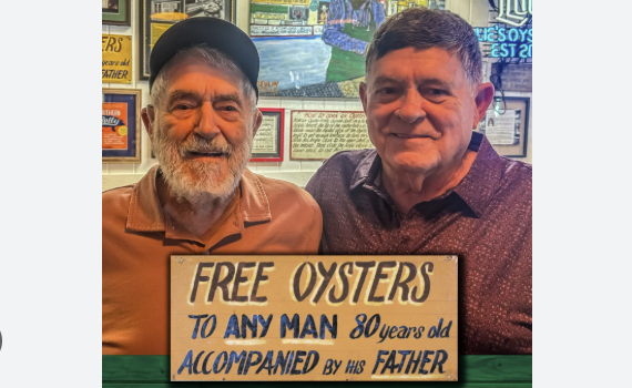 80년 넘게 웃음거리였던 약속…앨라배마 식당 ‘무료 굴’ 드디어 현실