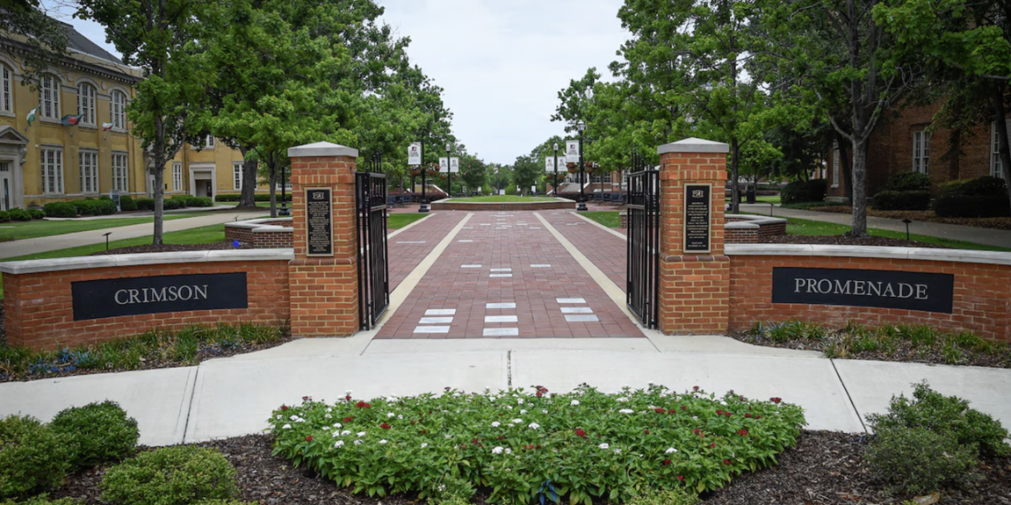 “표현의 자유 침해”…앨라배마 대학생들 집단 소송