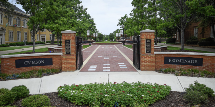 “표현의 자유 침해”…앨라배마 대학생들 집단 소송