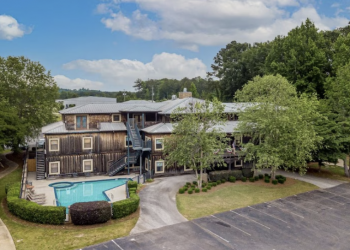 레이크 마틴 ‘크릭사이드 로지’ 부티크 호텔로 재탄생