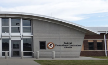 “여성 수감자 7명 성폭행”…앨라배마 연방교도소 교도관 기소