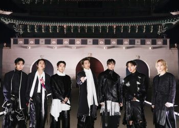 BTS, 또 역사 썼다…빌보드 2주 연속 1위