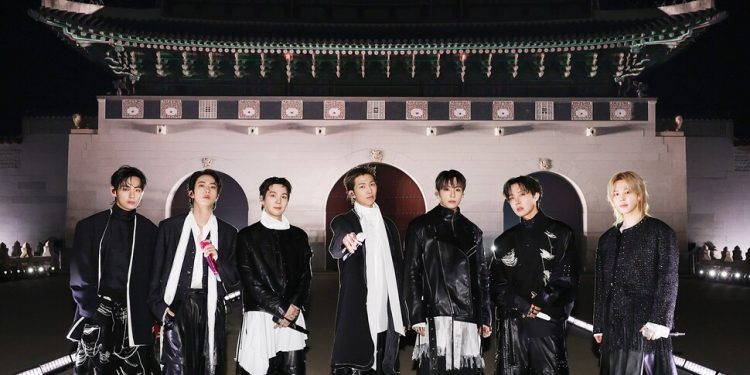 BTS, 또 역사 썼다…빌보드 2주 연속 1위