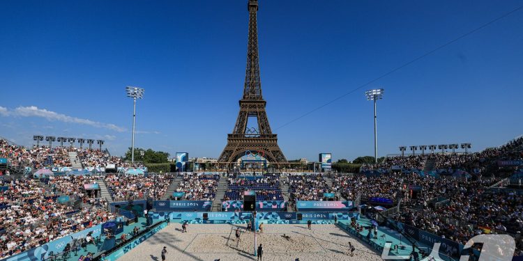 “관광으로 136조 벌었다”…프랑스 역대 최대 기록