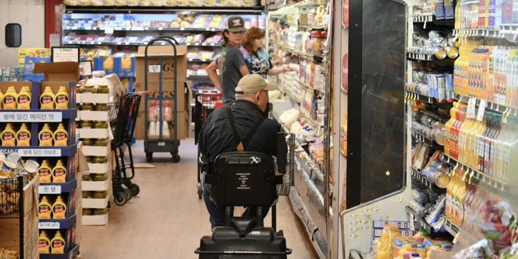 “두 달간 식료품세 0%”…앨라배마 세금 줄인다