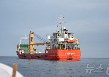 “막혔다더니 뚫렸다”…호르무즈 통과 유조선, 한국 향해 항해 중