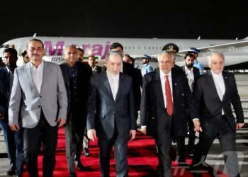 “곧 터진다” vs “아직 카드 있다”…미·이란, 기름 전쟁 격돌