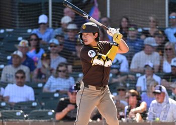 “1분 출전에도 역사”…송성문, 대주자로 MLB 데뷔