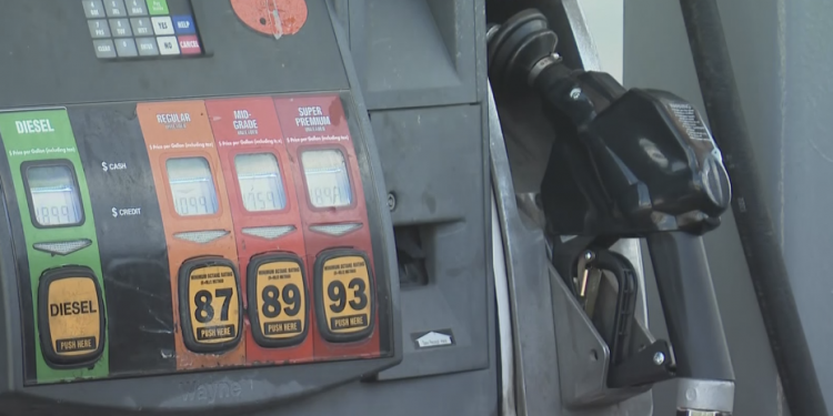 “기름값에 허리 휜다”…앨라배마 소상공인 직격탄