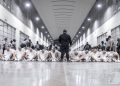 “트럼프 눈치 봤나”…CBS, 이민자 추방 보도 기자 ‘60분’서 사실상 퇴출 논란