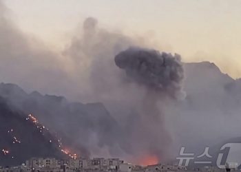 트럼프 만류에도 이스라엘 보복 공습…주미 대사 “어떤 나라도 용납 못 한다”
