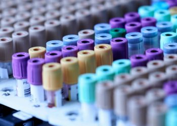 “피 한 방울이면 대장암 검사?”…美 의료계, 새 검사법 공식 인정