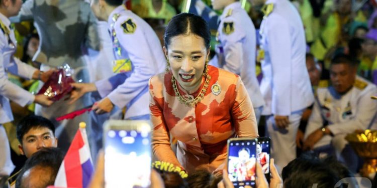 태국 ‘검사 프린세스’ 파차라키티야파 공주 별세…3년 반 혼수상태 끝에 향년 47세