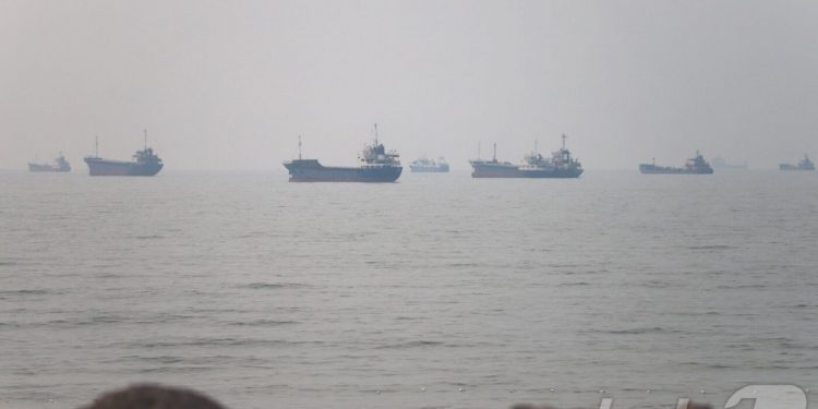 “핵보다 호르무즈가 먼저”…미·이란 60일 핵협상 사실상 멈췄다