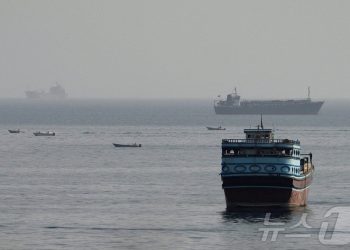 한국, 호르무즈 파병 ‘확답’ 피했다…美 압박·이란 경고 사이 고심