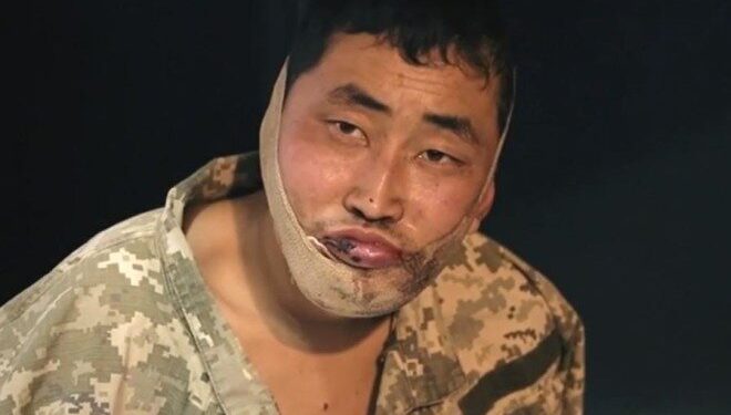 우크라서 생포된 북한군 포로 2명 한국행…1년 8개월 만