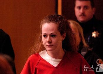 사형 약물 주사 맞고도 의식 회복…미 사형수 생존에 “의학적 전례 없어”