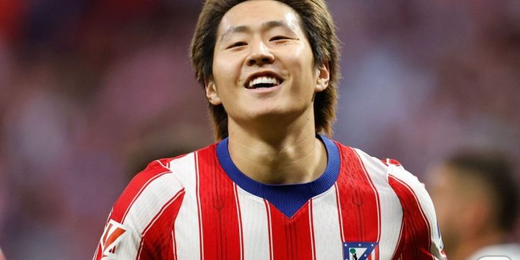 이강인 패스가 50초 선제골로…AT 마드리드, 맨유 2-0 완파
