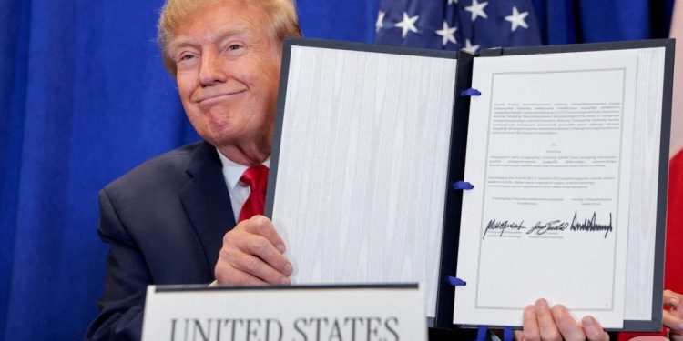 트럼프 “한국, 알래스카 LNG에 67조 투자”…확정은 아직