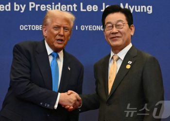 美 중간선거 앞둔 트럼프, ‘외교 치적’ 강조…한미 현안은 제자리