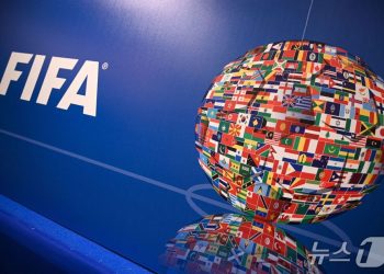 FIFA, 여자 월드컵 준비금 팀당 33억원…남자 대회와 같은 규모